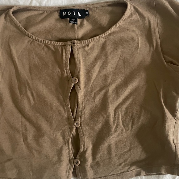 Motel Rocks Keyhole Cropped Long Sleeve - Picture 2 of 3